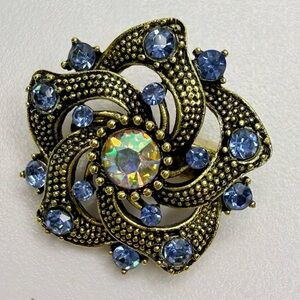 Blue Crystal Floral Swirl Brooch - Vintage-Inspired Jewelry NWOT